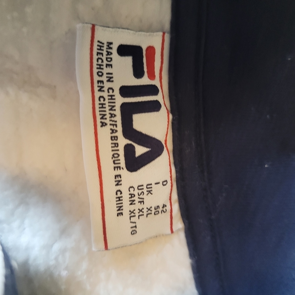 Vintage White Fila Pullover SweatShirt Size XLarge - Picture 4 of 6